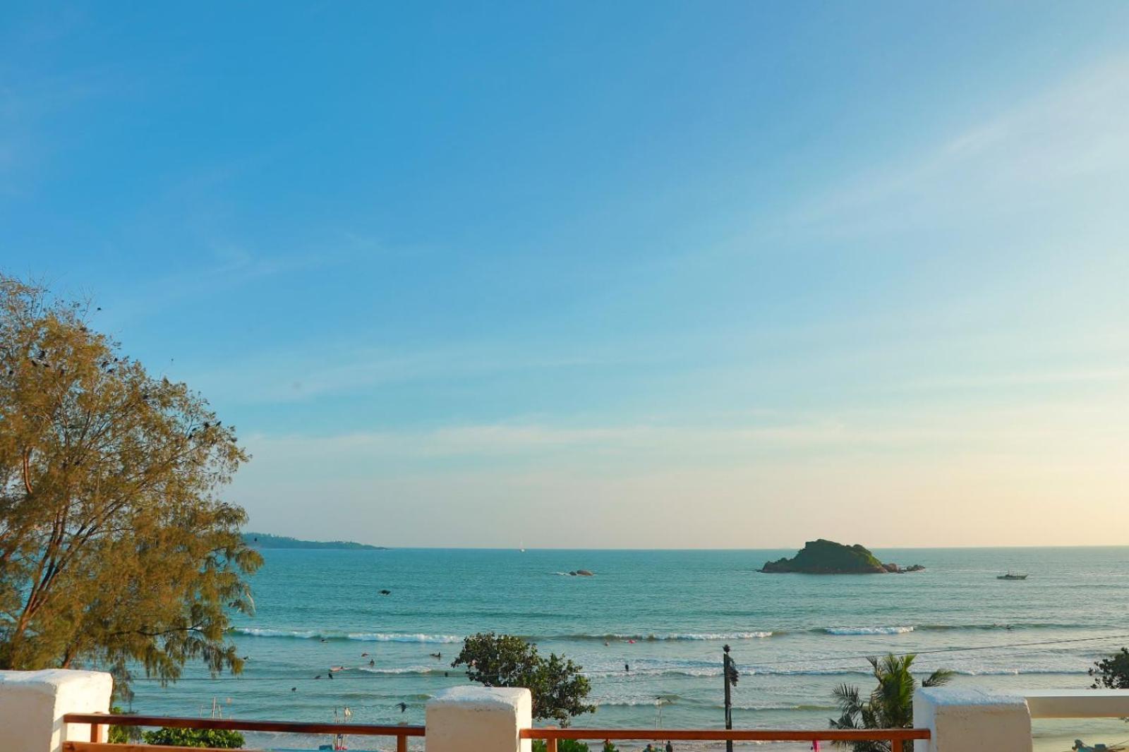 A1 Weligama Hotel & Spa Экстерьер фото