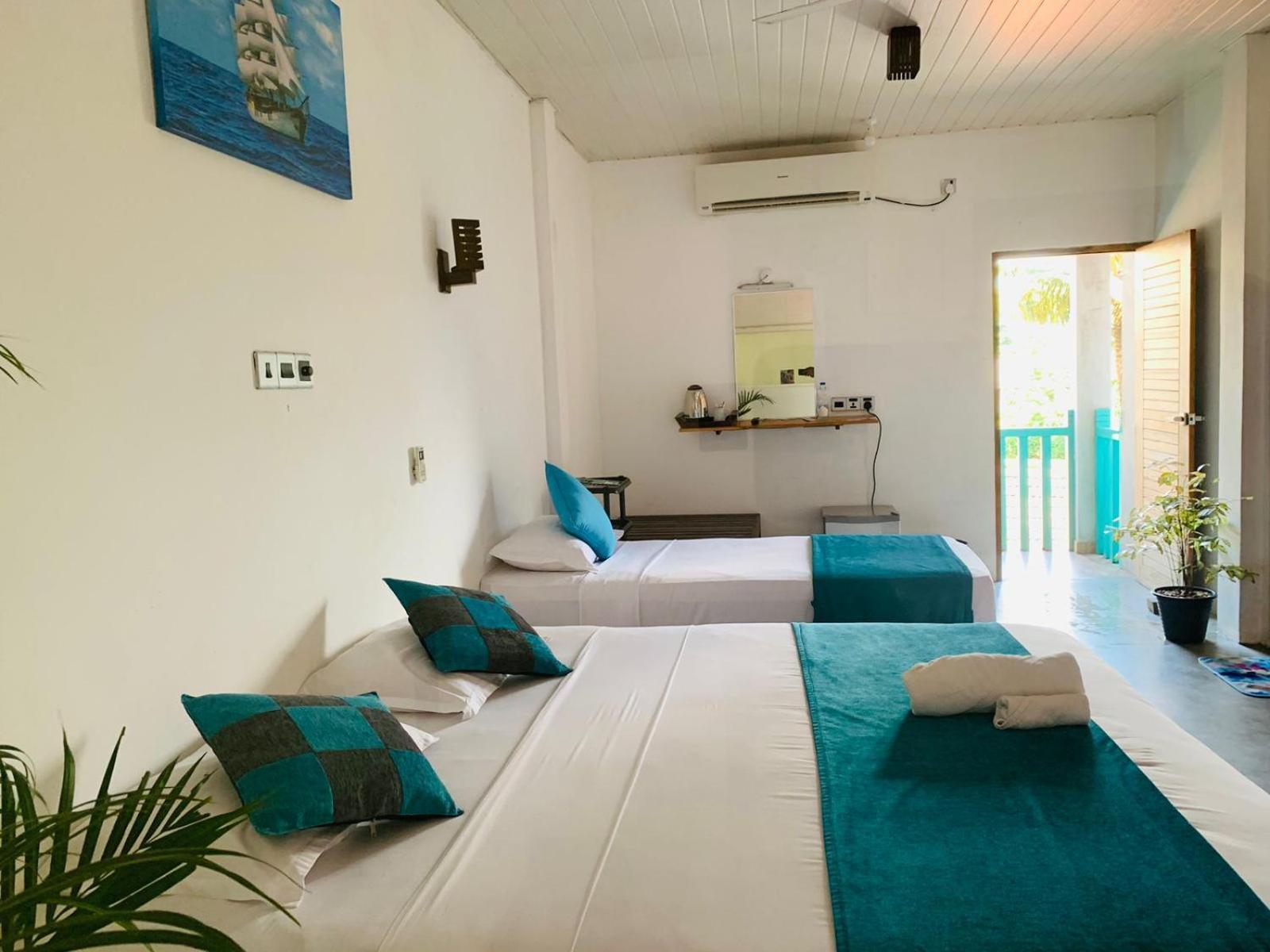 A1 Weligama Hotel & Spa Экстерьер фото
